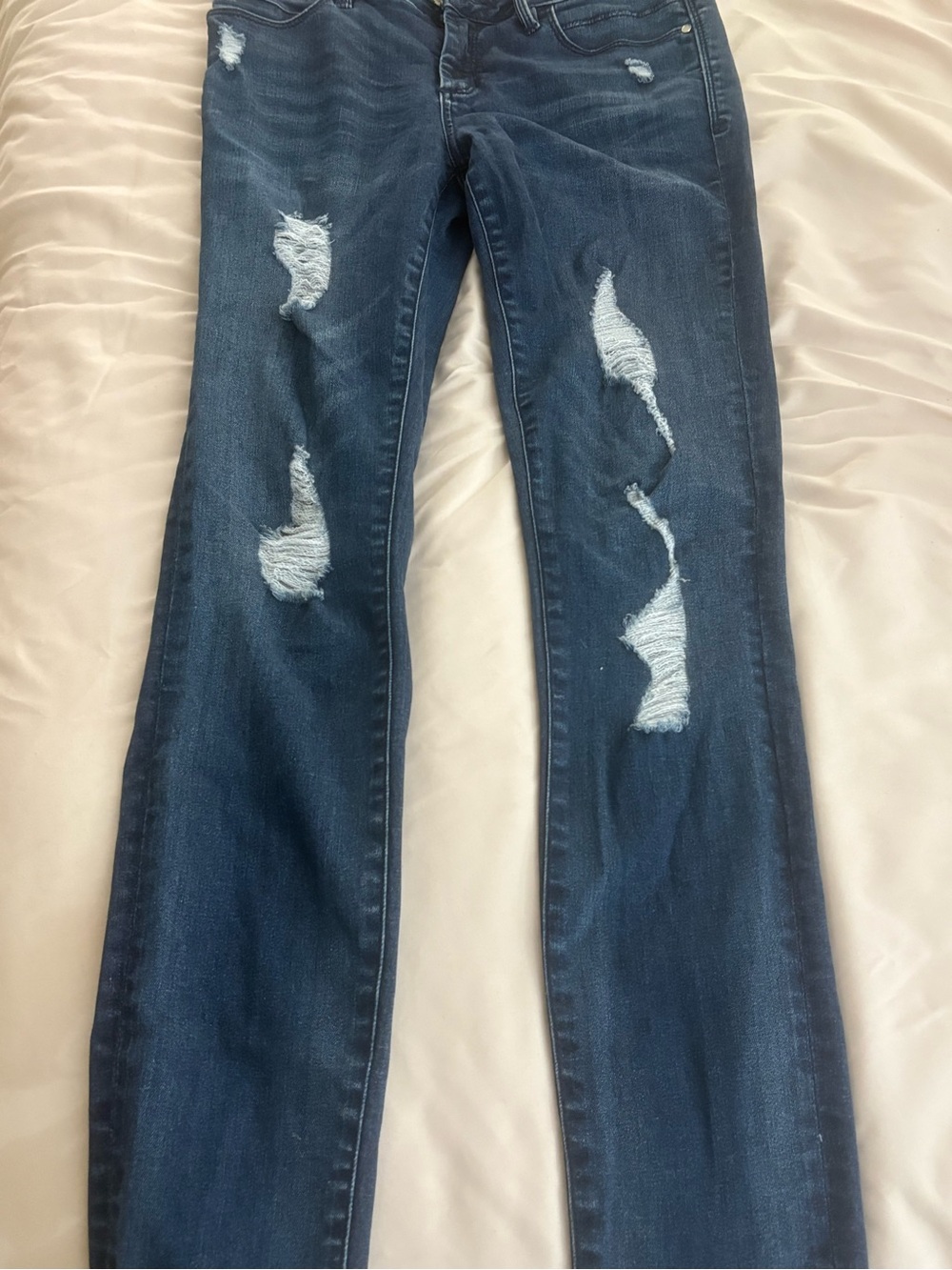 Bebe Heartbreaker Skinny Dark Blue Distressed Women's Jeans